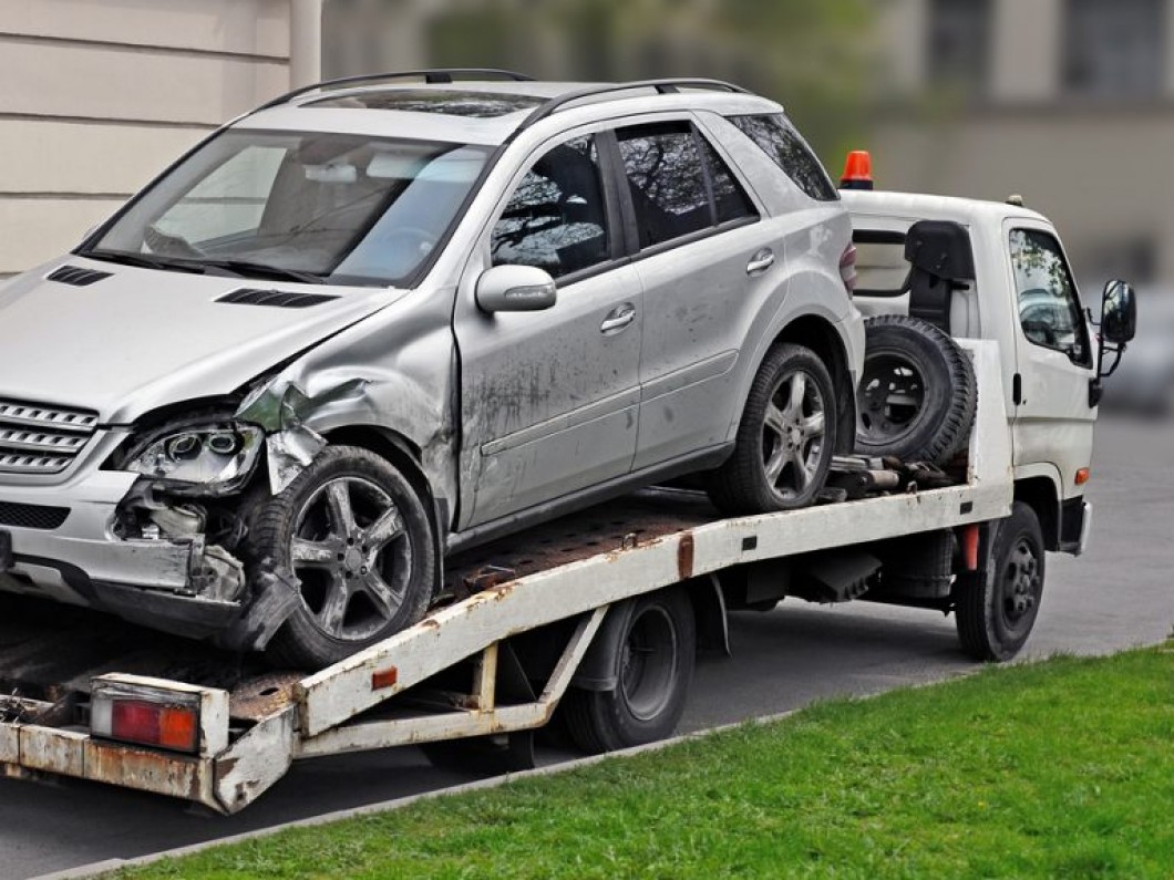 car wreck, wrecker service, fort myers fl